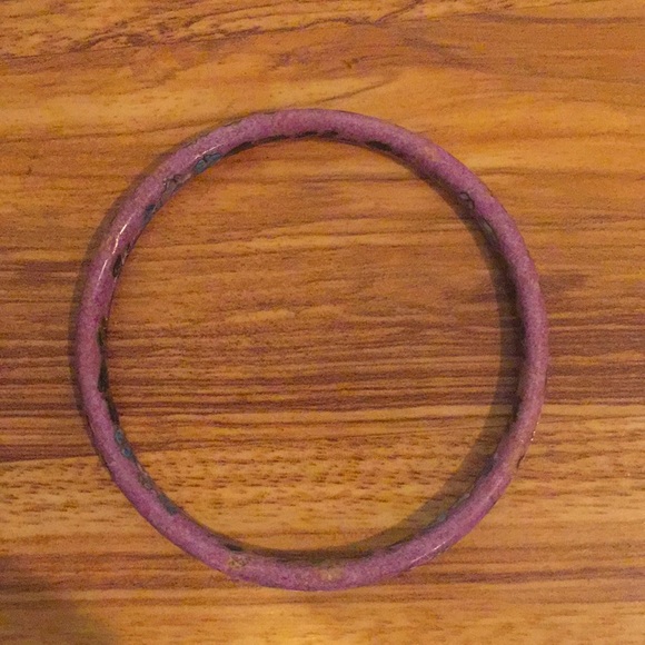 Purple floral hand painted ceramic bangle bracelet - Picture 2 of 5